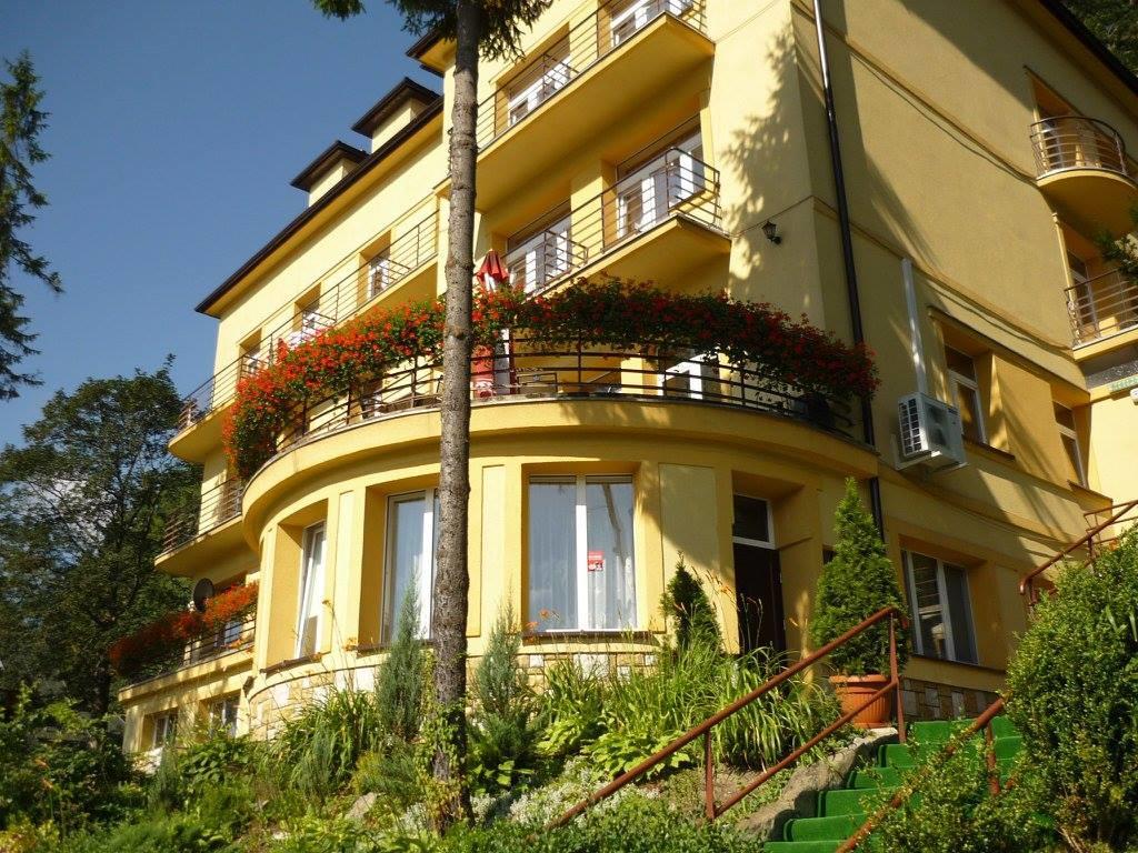 Bozy Dar Bed & Breakfast Krynica Zdroj Exterior photo